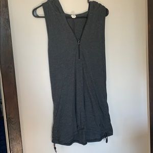 Under armor hooded work out fest